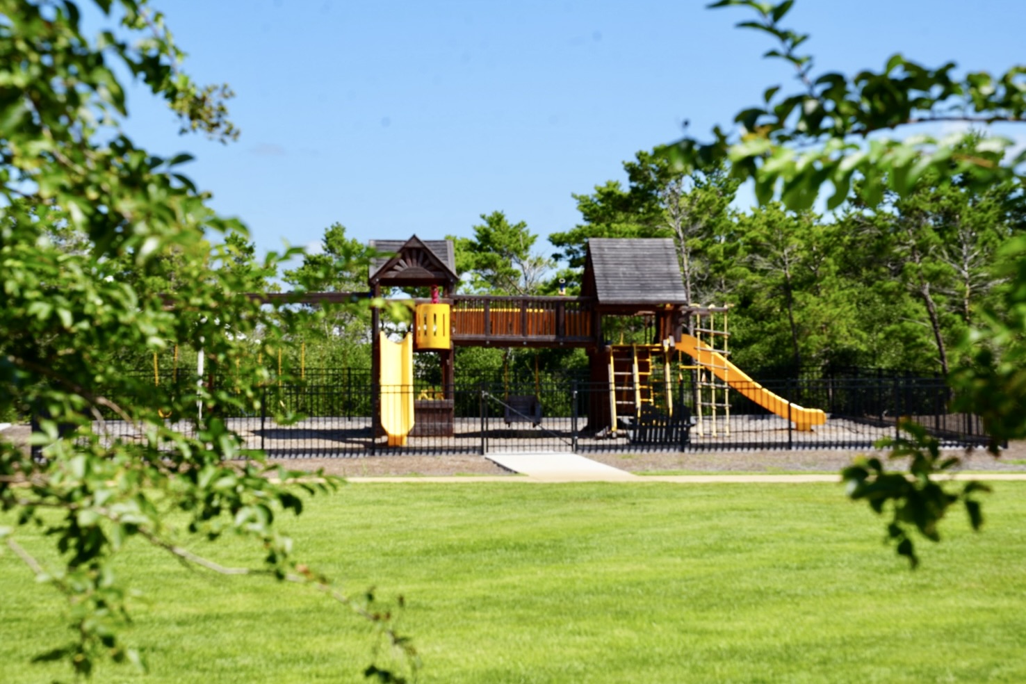 Ono Island Playground and Greenspace Food Trucks